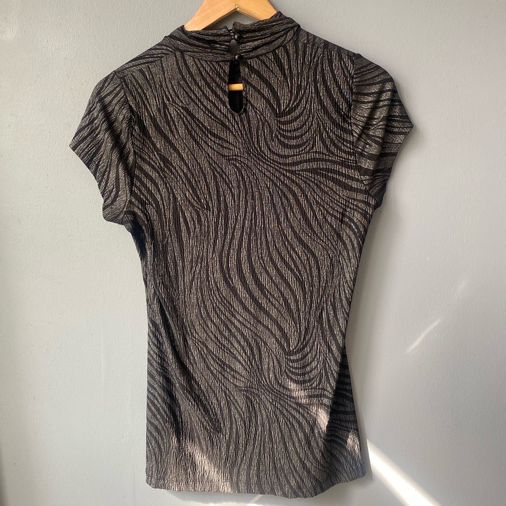 Suzy Shier Grey Black Swirl Print High-Neck Top - Picture 7 of 9
